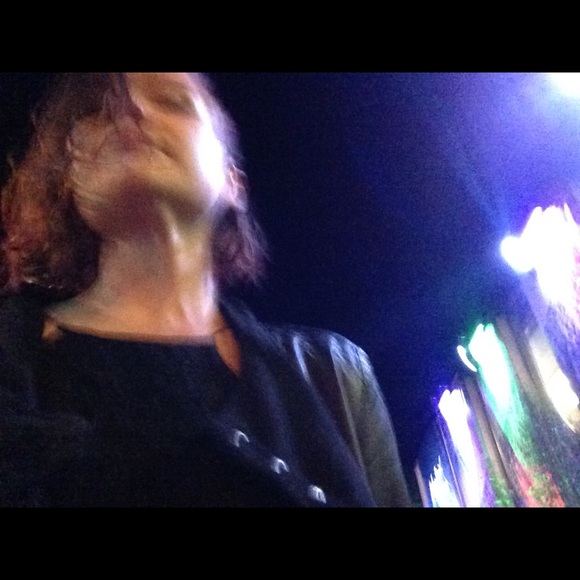 Meet your Posher, Mel - Picture 1 of 1